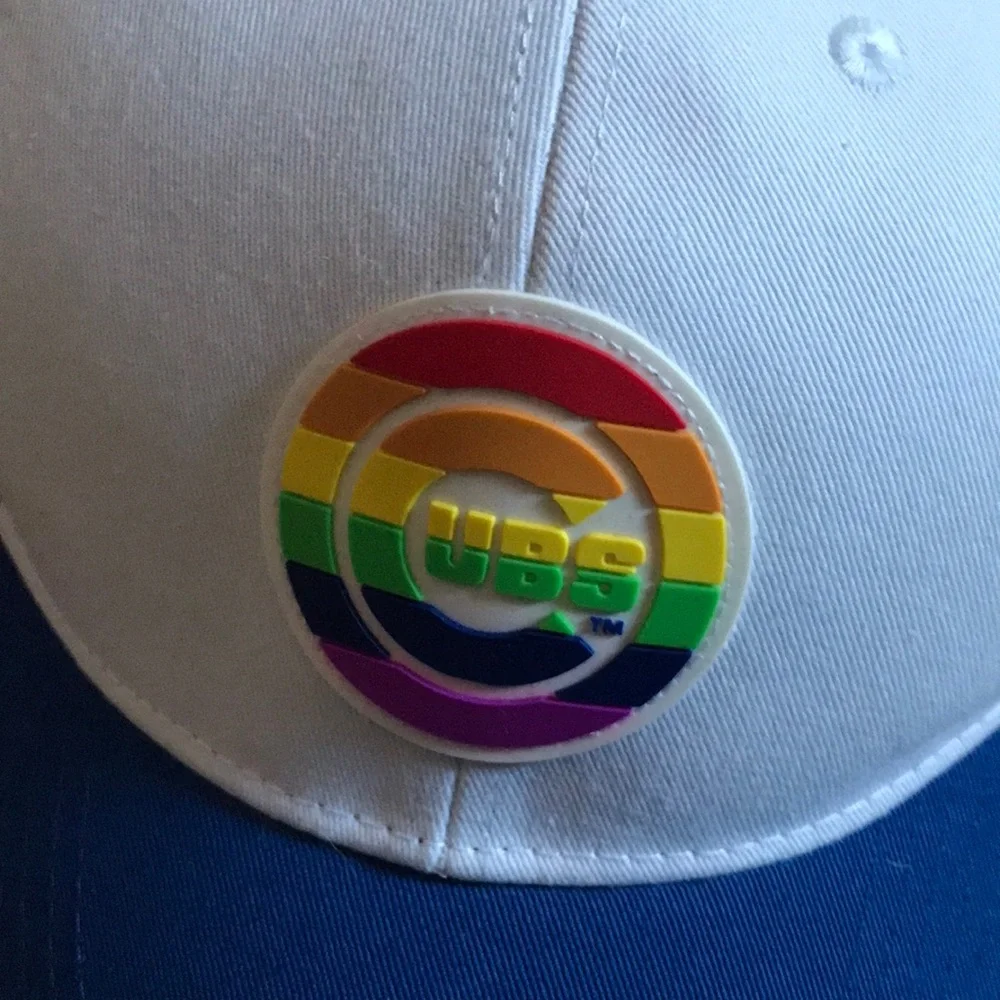 Chicago Cubs Rainbow Logo Trucker Hat - Blue & White
